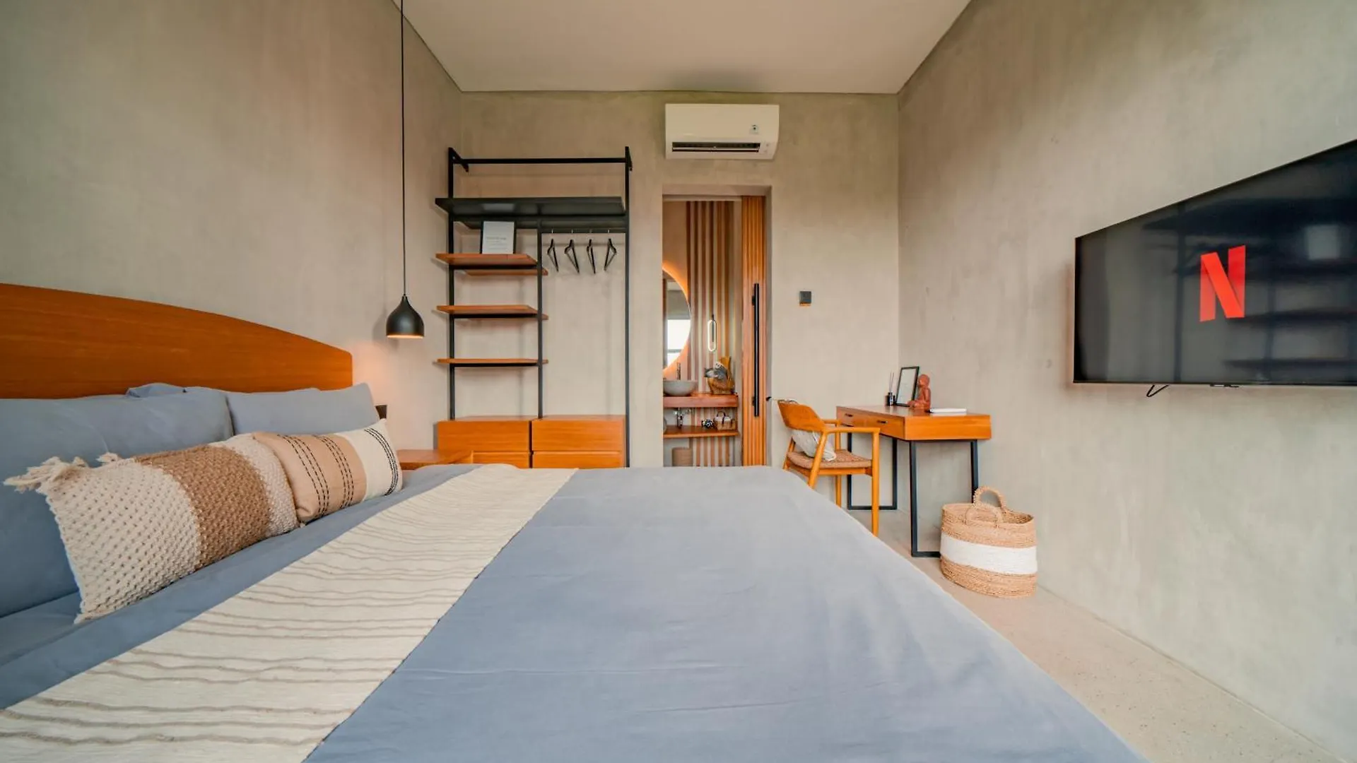 Villa 2 Bedroom 5Min Walk To Berawa Beach And Finns Beach Club Canggu